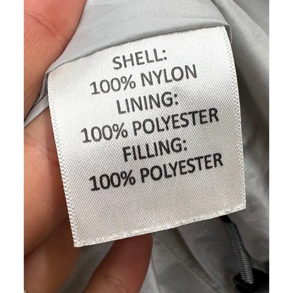 Basin and Range Silver Quilted Full Zip Jacket Lightweight Outdoor Gorpcore Coat